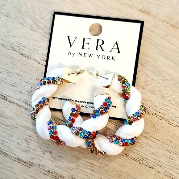 White metal multicolor rhinestones open back hoops Dazzling - Picture 4 of 5